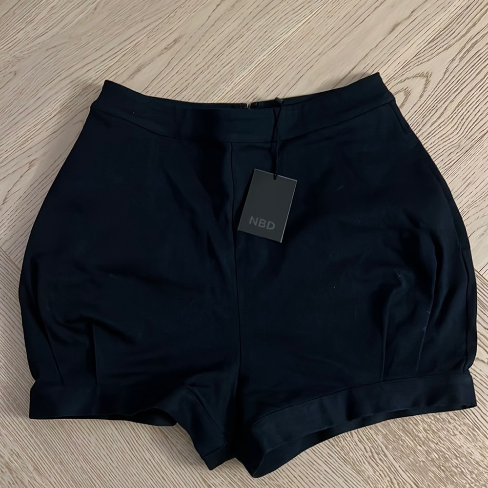 Brand new high waist short NBD